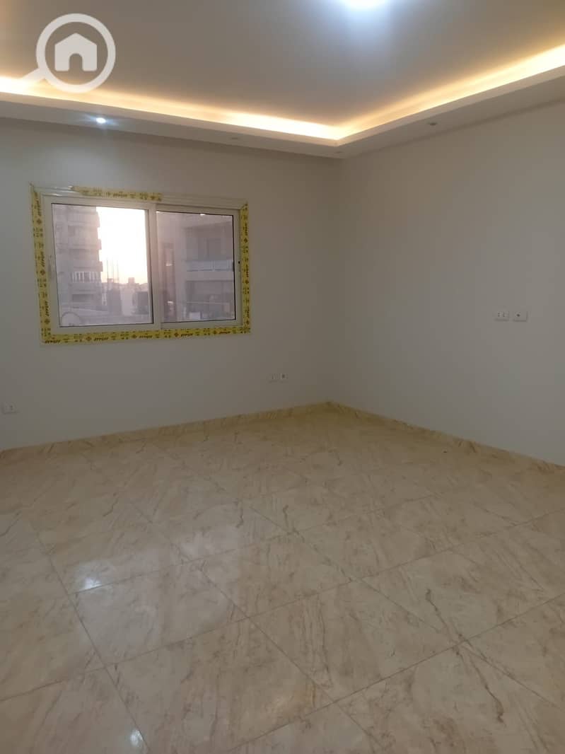 5 7fa32c9e-fae9-4e0d-8fd8-5e07704c3648. jpeg