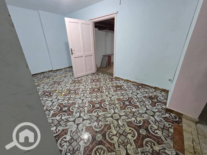 7 e902e375-feeb-42c5-9ebf-0cd323e80da2. jpeg