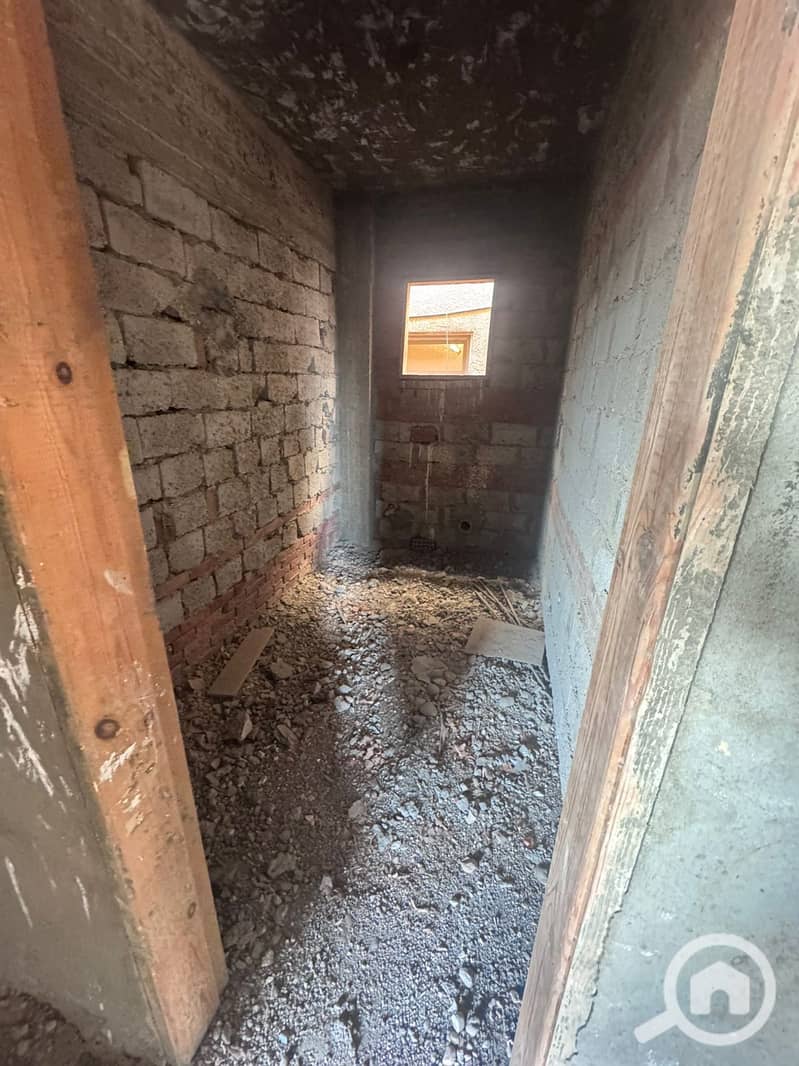 8 WhatsApp Image 2025-12-28 at 1.20. 21 AM (1). jpeg