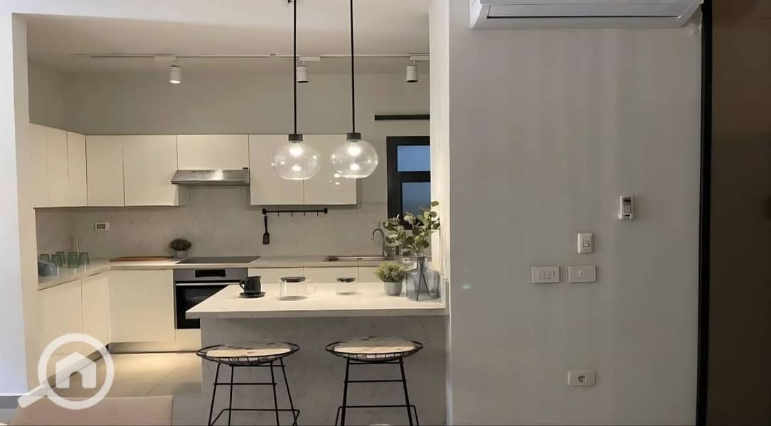 4 photo_36_2025-12-28_01-53-18. jpg