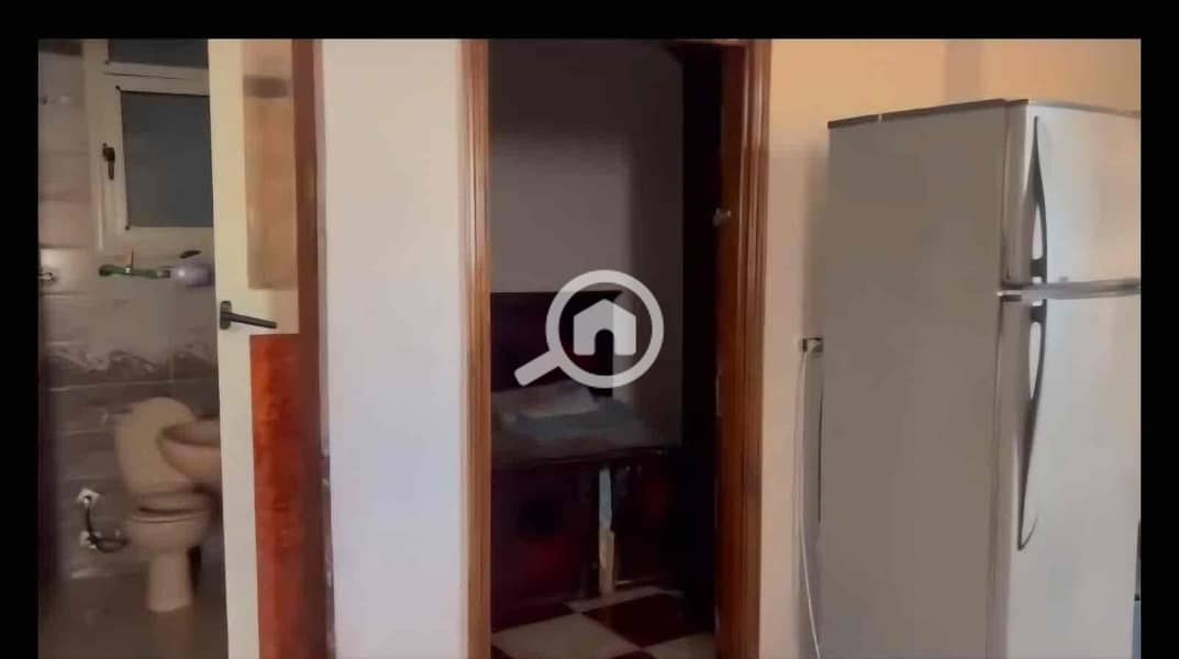 2 3422fa79-fa82-46ad-a779-eee0b6671662. jpg