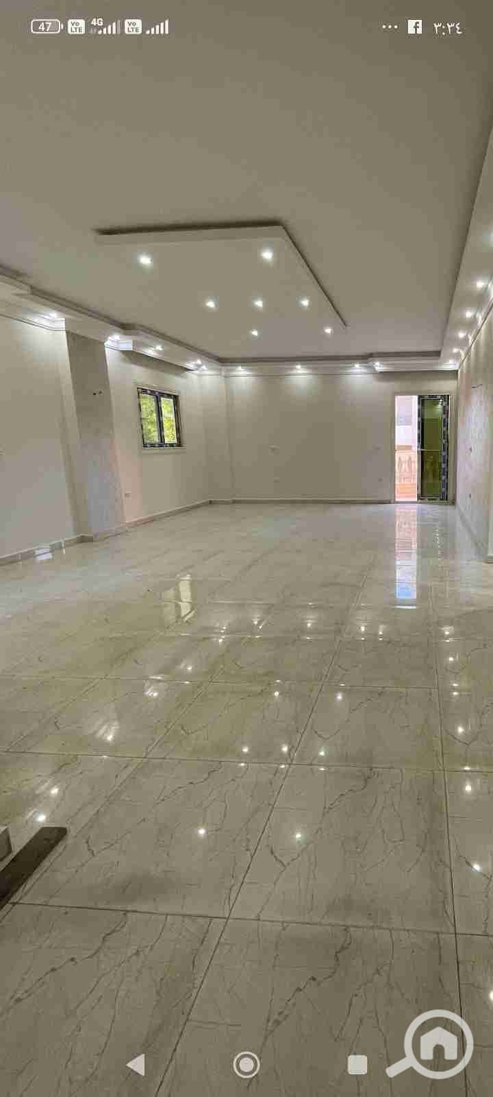 1000801818. jpg 1000801818. jpg