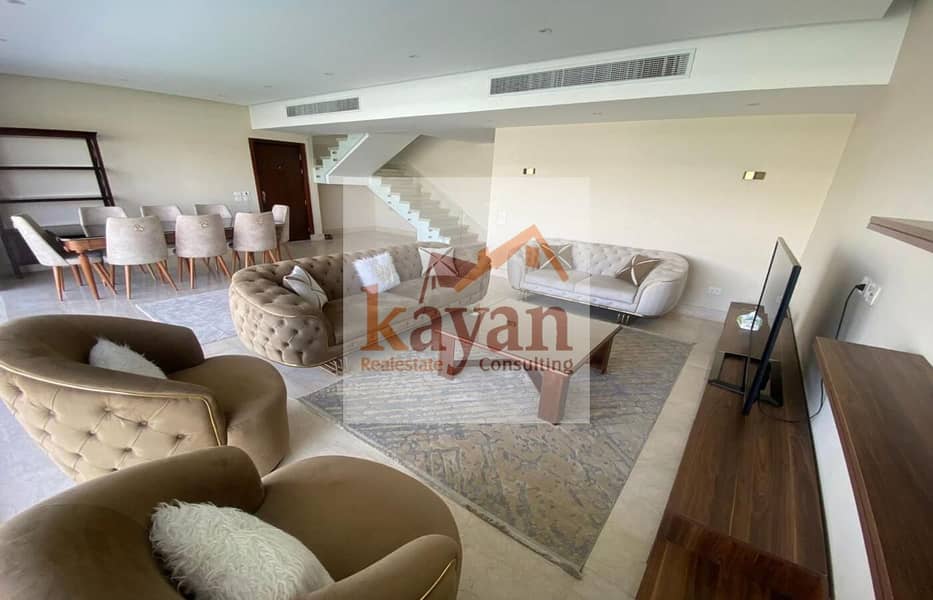 12 f6816123-8c5a-40e2-9472-881a0f53d415. jpg