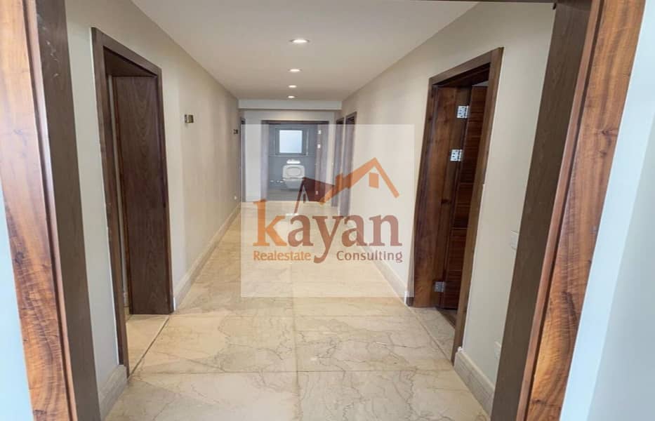 13 fd2d03a9-f22a-4f2e-bd0a-6b7300cd9d28. jpg