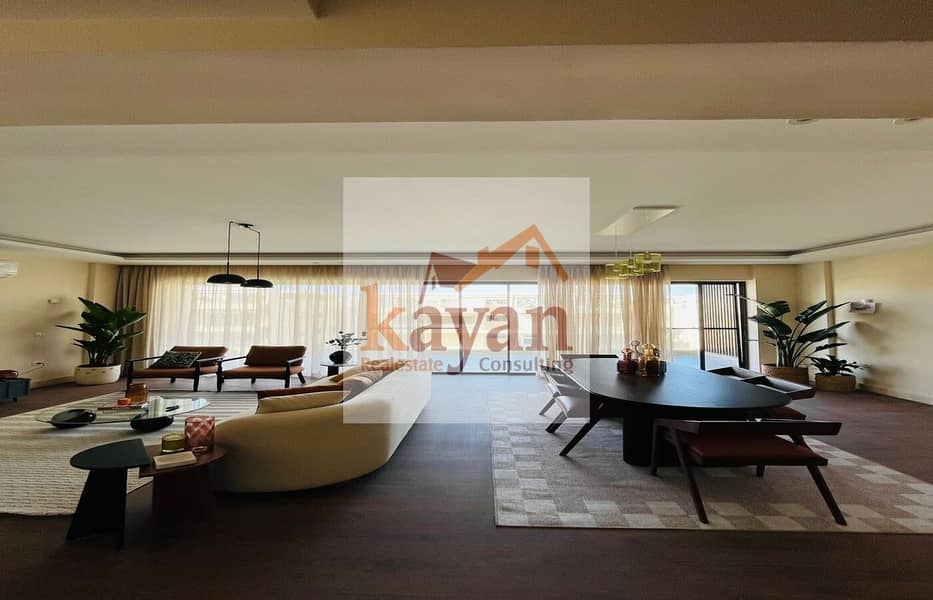 8 24031375-2305-4b06-bb4f-4c3ae208da3a. jpg