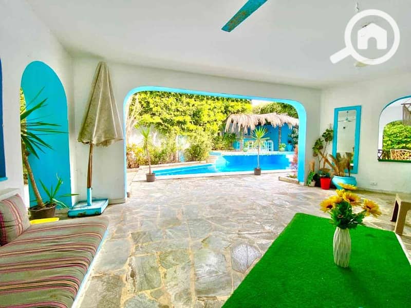 17 239f16f0-3bd6-4ea1-a891-1d6c6e963deb. jpg