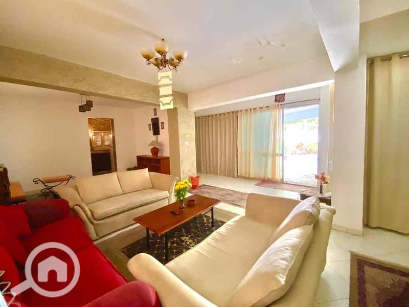 19 c812e184-fae8-48c2-be4d-70de1d366b53. jpg