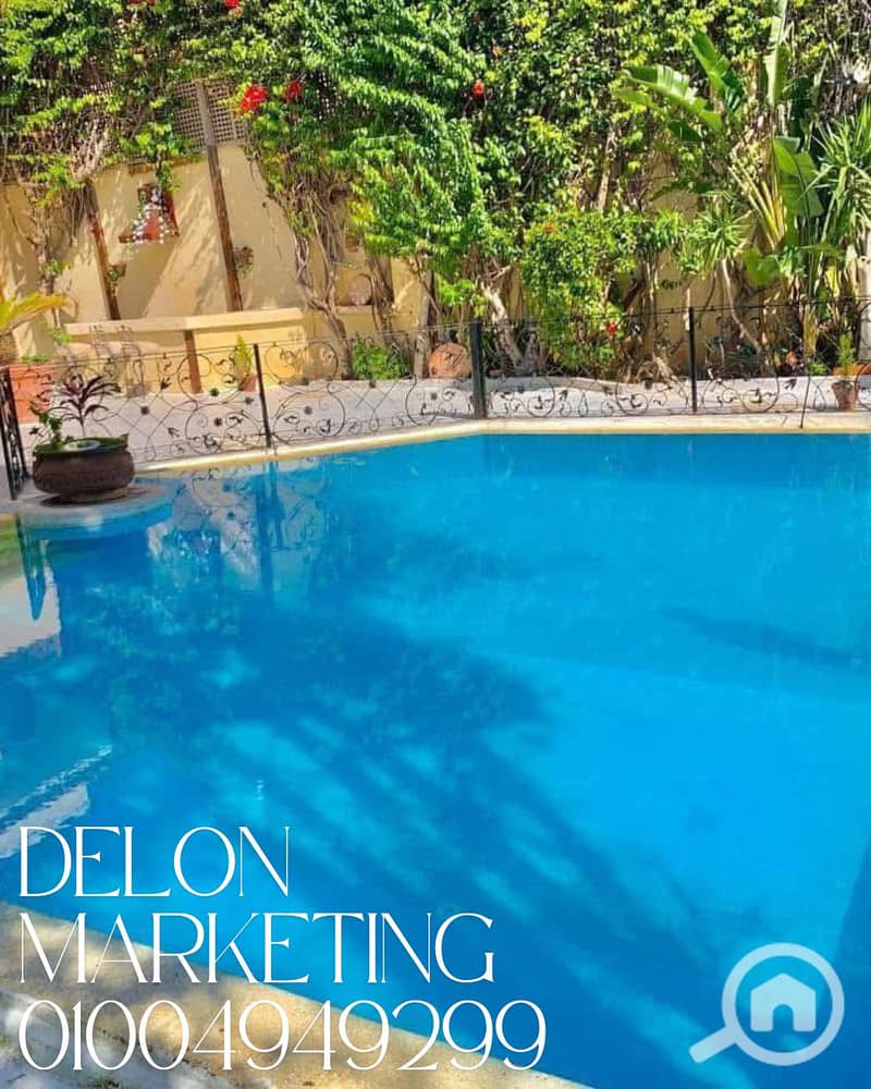 3 Clean Vintage Photo Collage Fall Fashion Instagram Post. png. png