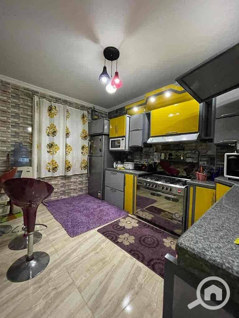 24 0f9cfae0-d705-432e-93a2-b95e7425d2dc. jpg