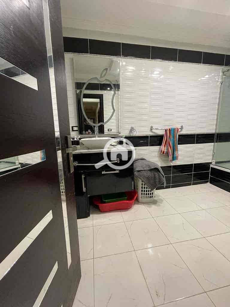 25 4fa779e5-9a38-457d-a463-3c18aedfb124. jpg