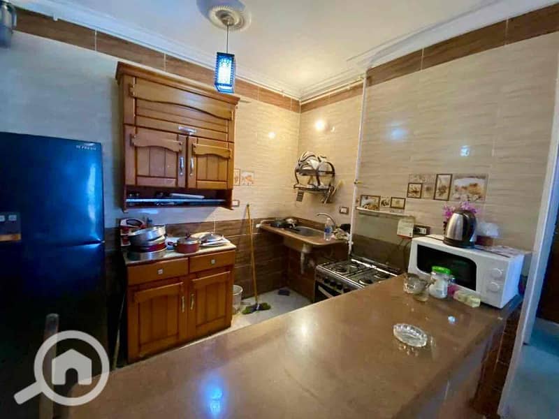 6 d8c243d3-0dce-4439-9cf0-9cc19f31a517. jpg