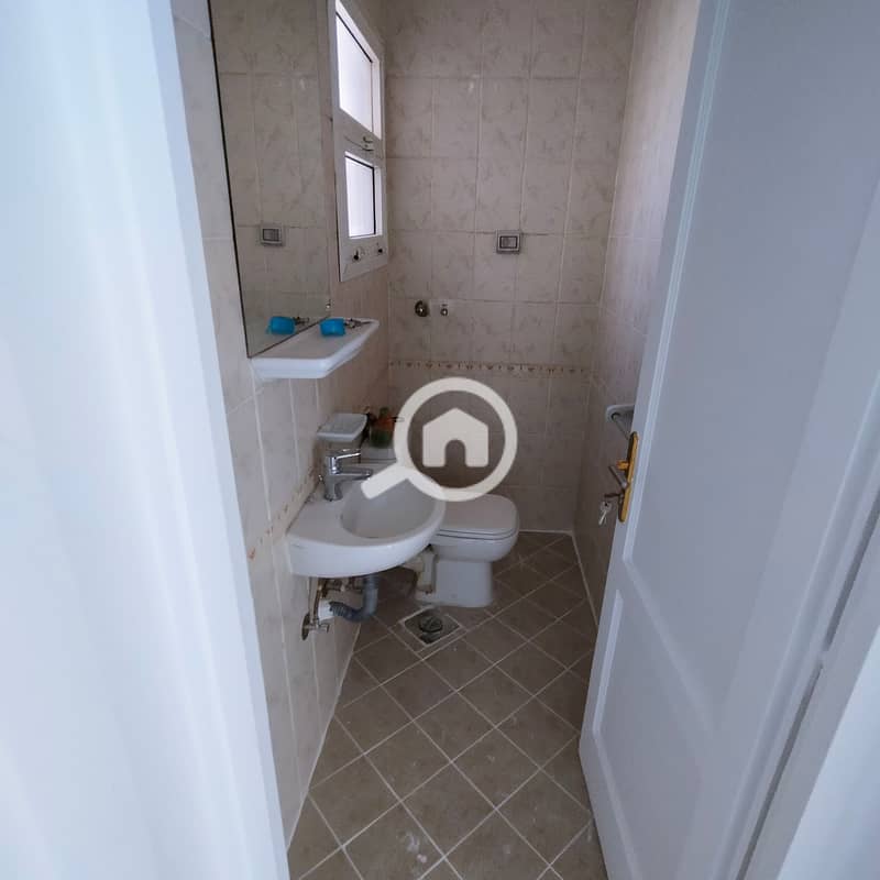 13 IMG20250528095422. jpg