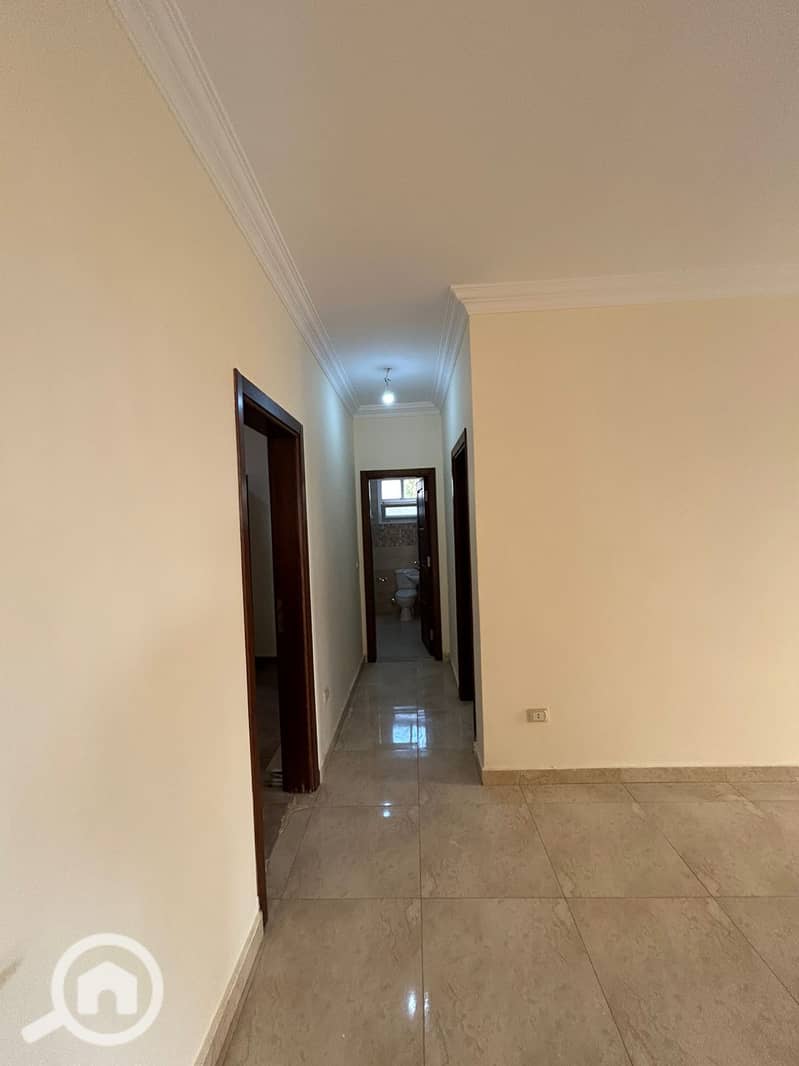 5 WhatsApp Image 2025-12-28 at 09.54. 46 (2). jpeg