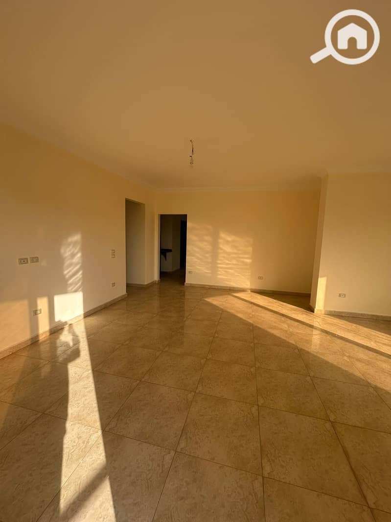 8 WhatsApp Image 2025-12-28 at 09.54. 47 (1). jpeg