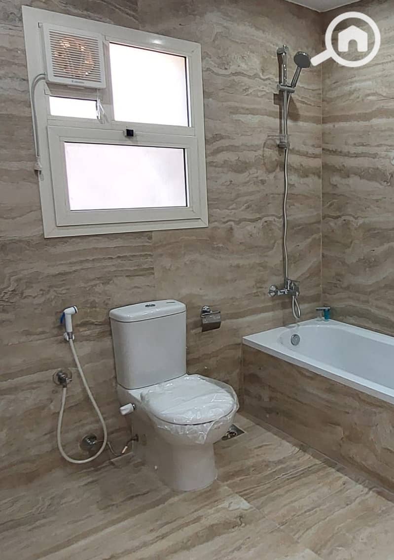 10 WhatsApp Image 2025-12-28 at 10.08. 40 (1). jpeg