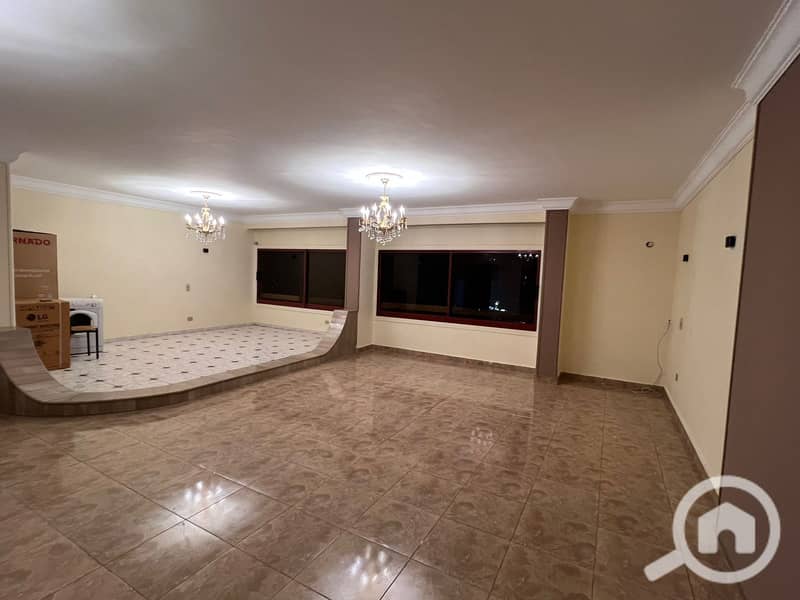 4 WhatsApp Image 2025-12-28 at 10.20. 36 (1). jpeg