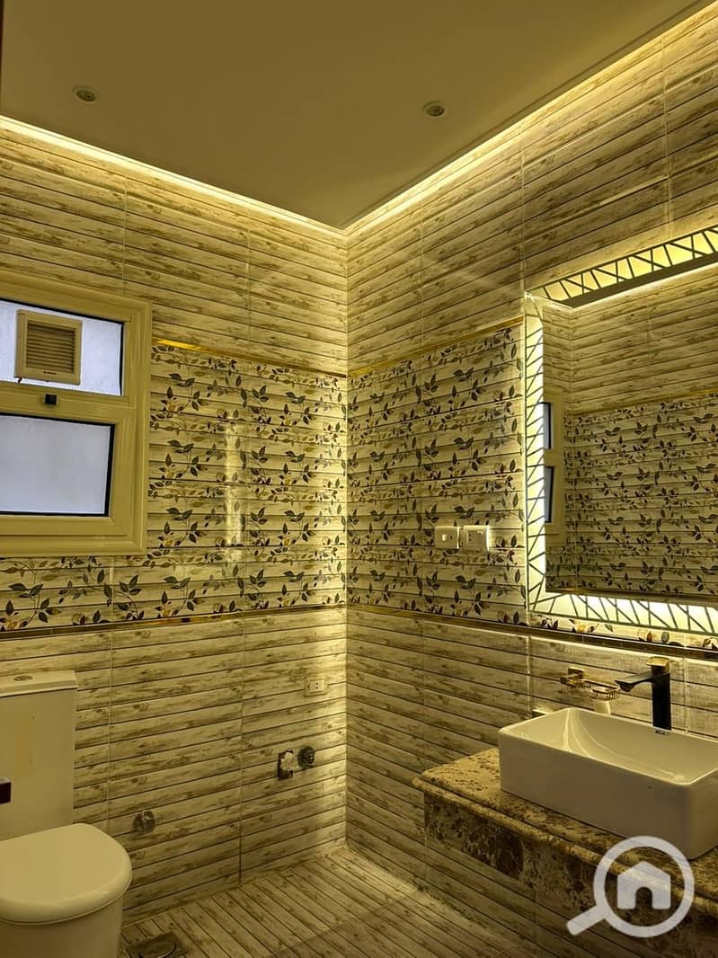 12 WhatsApp Image 2025-12-28 at 10.47. 08 (1). jpeg