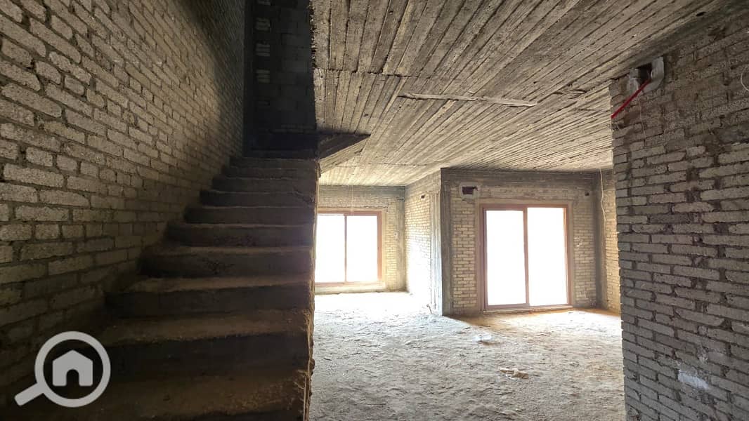 4 WhatsApp Image 2025-12-27 at 6.00. 33 PM. jpeg