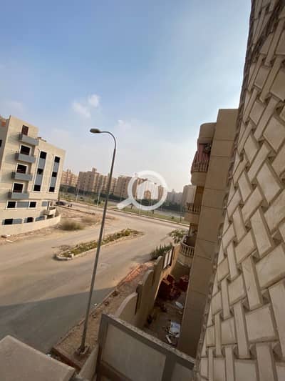 3 Bedroom Flat for Sale in 6th of October, Giza - IMG_9664. jpeg