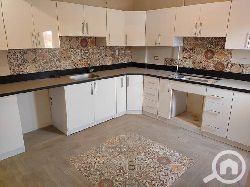 5 WhatsApp Image 2025-12-26 at 20.01. 49 (1). jpeg