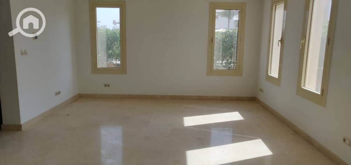 4 WhatsApp Image 2025-12-28 at 11.43. 31 AM (2). jpeg