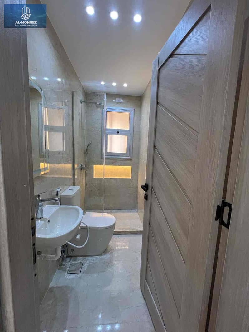 9 f8a00bf4-8302-4dd2-8c0e-9b53cab8b6dd. jpg