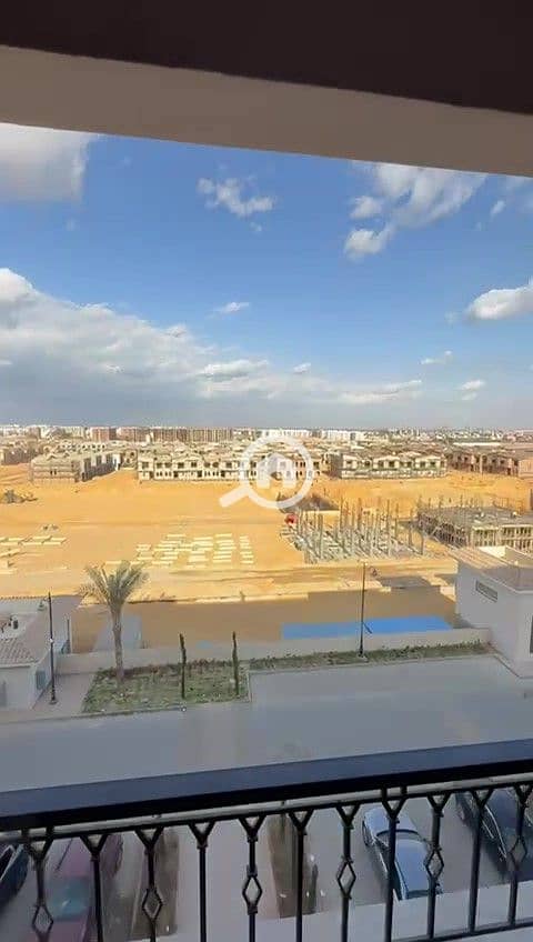 3 WhatsApp Video 2025-12-27 at 7.49. 52 PM - frame at 0m59s. jpg