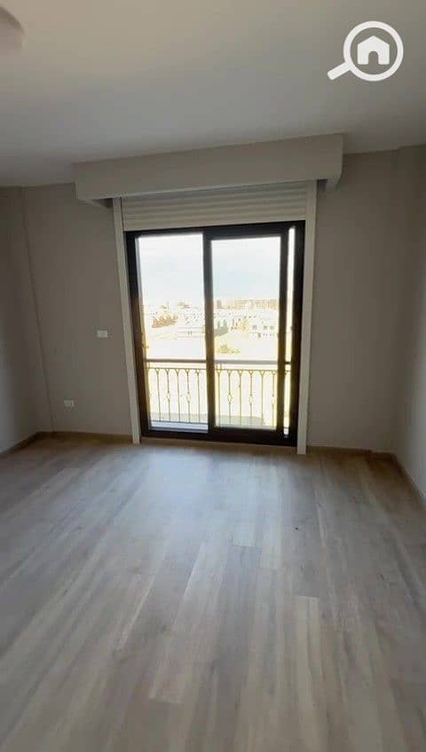 9 WhatsApp Video 2025-12-27 at 7.49. 52 PM - frame at 1m44s. jpg