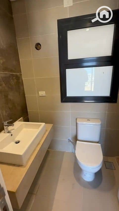 14 WhatsApp Video 2025-12-27 at 7.49. 52 PM - frame at 1m35s. jpg