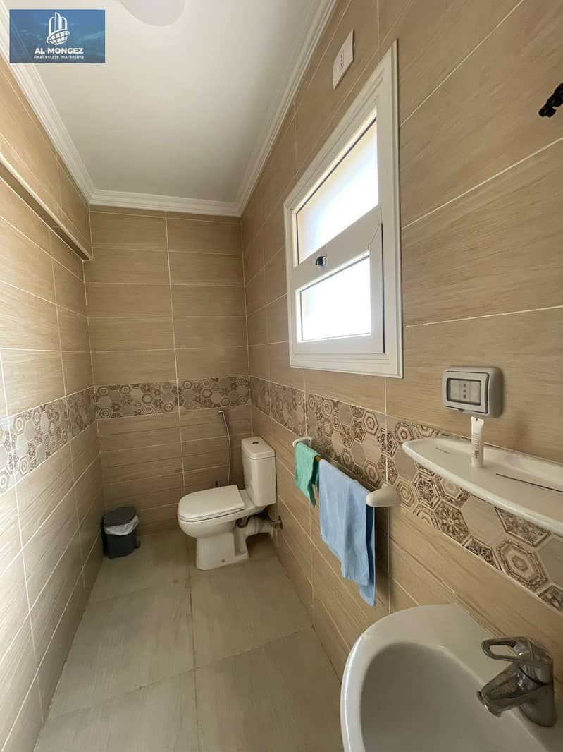 25 WhatsApp Image 2025-12-28 at 11.49. 05 AMioj. jpeg