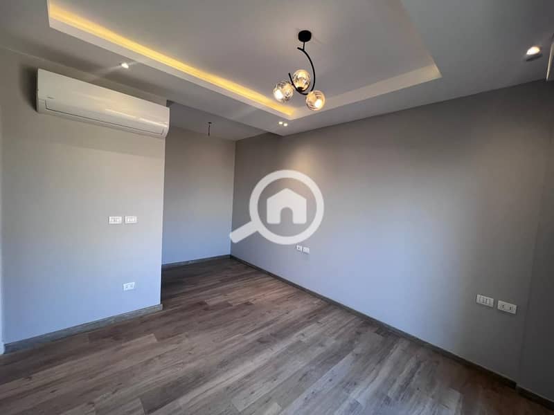 4 WhatsApp Image 2025-12-28 at 11.24. 10 AM (1). jpeg