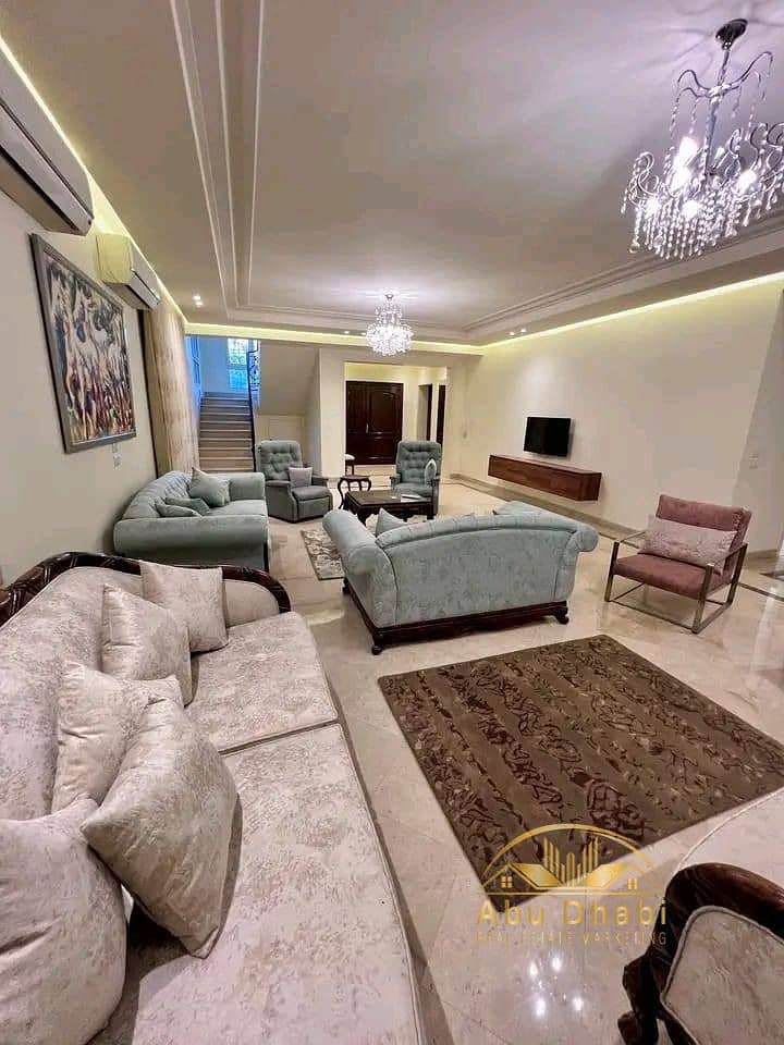 4 98c57f82-b435-4283-b8fb-d208199f3cbd. jpg