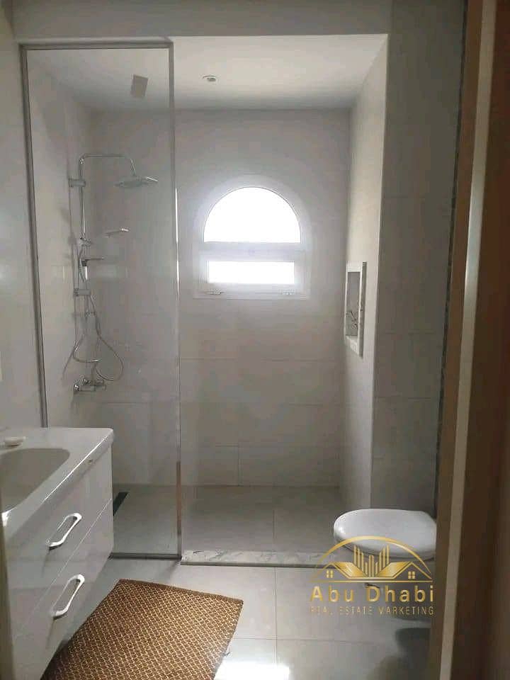 10 1f618d1d-d5ca-4288-a9dc-05d2301f38c3. jpg