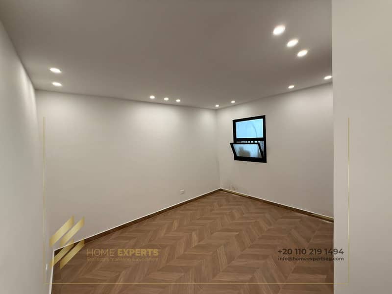 10 95d5c4e5-510f-4d19-bc60-3012d2411e5b. jpg