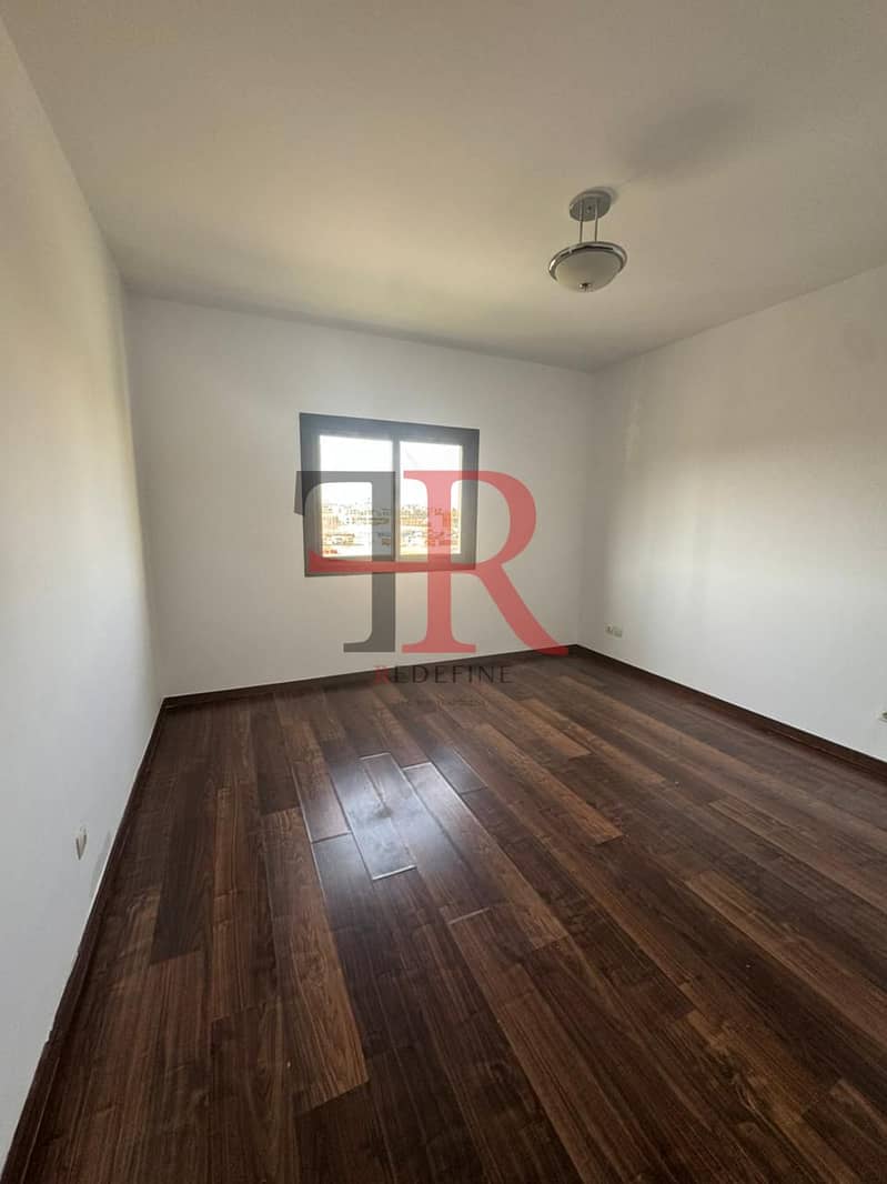 12 WhatsApp Image 2025-12-27 at 1.02. 35 PM (3). jpeg