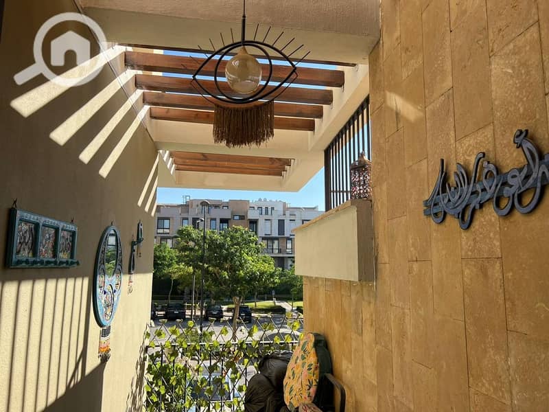 2 df37471b-16b3-4b13-ab47-946e21cfcb76. jpg