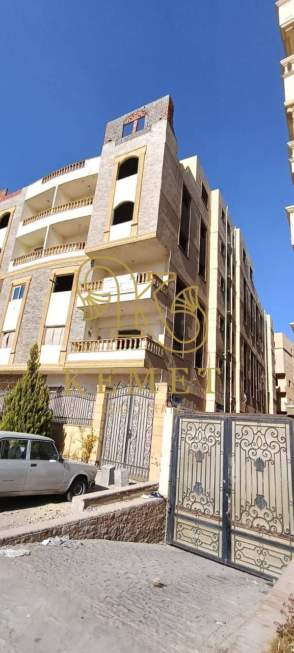 3 83502fec-4a13-4feb-bc13-6c3e14e419ef. jpg