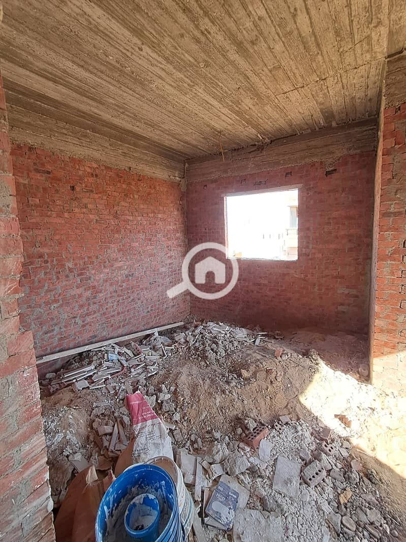 4 ٢٠٢٥١٢٢٧_١٤٢٢٢٨. jpg