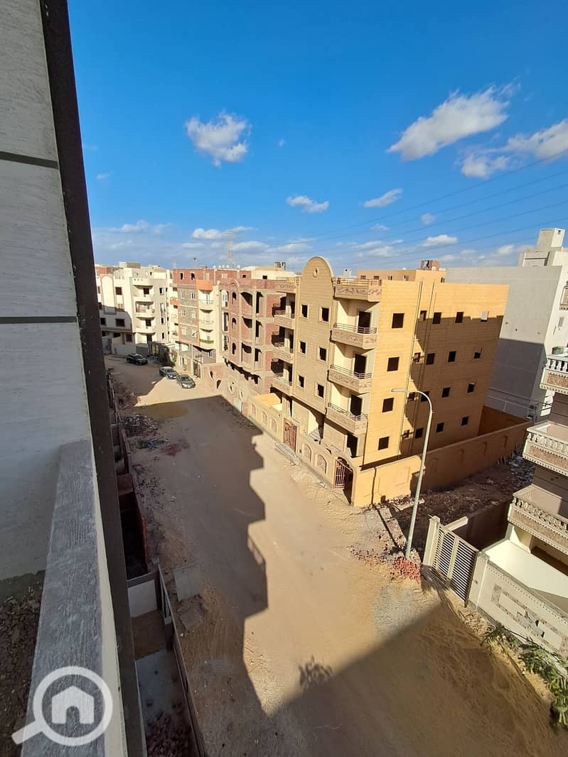 7 ٢٠٢٥١٢٢٧_١٤٢١٣٦. jpg