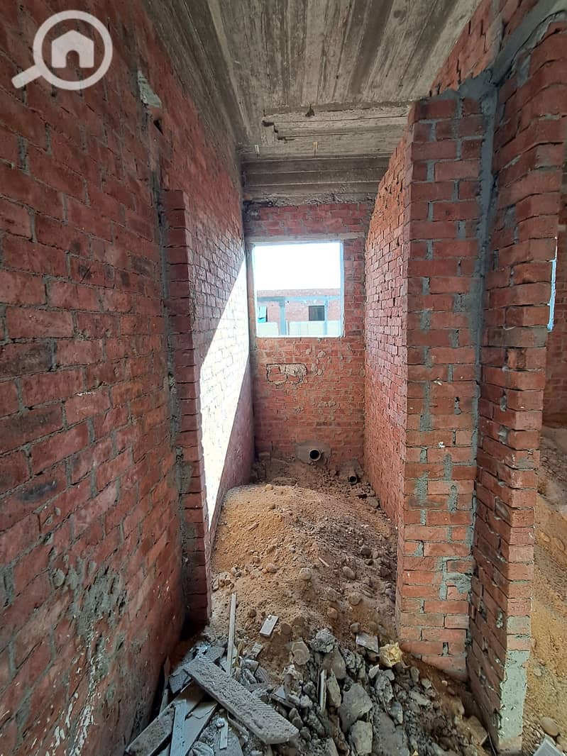 11 ٢٠٢٥١٢٢٧_١٤٢١٥٣. jpg