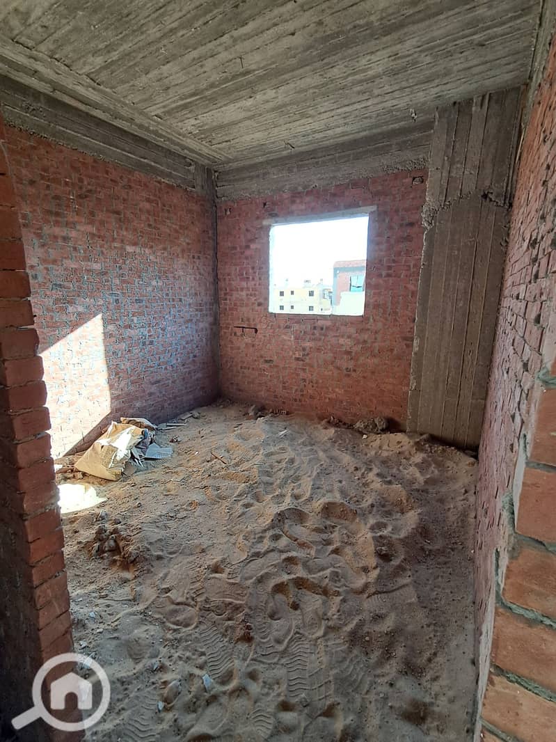 12 ٢٠٢٥١٢٢٧_١٤٢٢٠٨. jpg