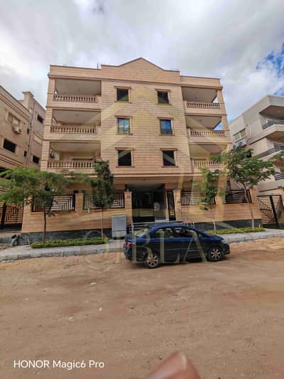 3 Bedroom Apartment for Sale in Sheikh Zayed, Giza - 114575. jpg