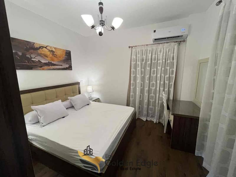 5 18b0349c-9e13-43ba-9b09-63a48602fbe6. jpg