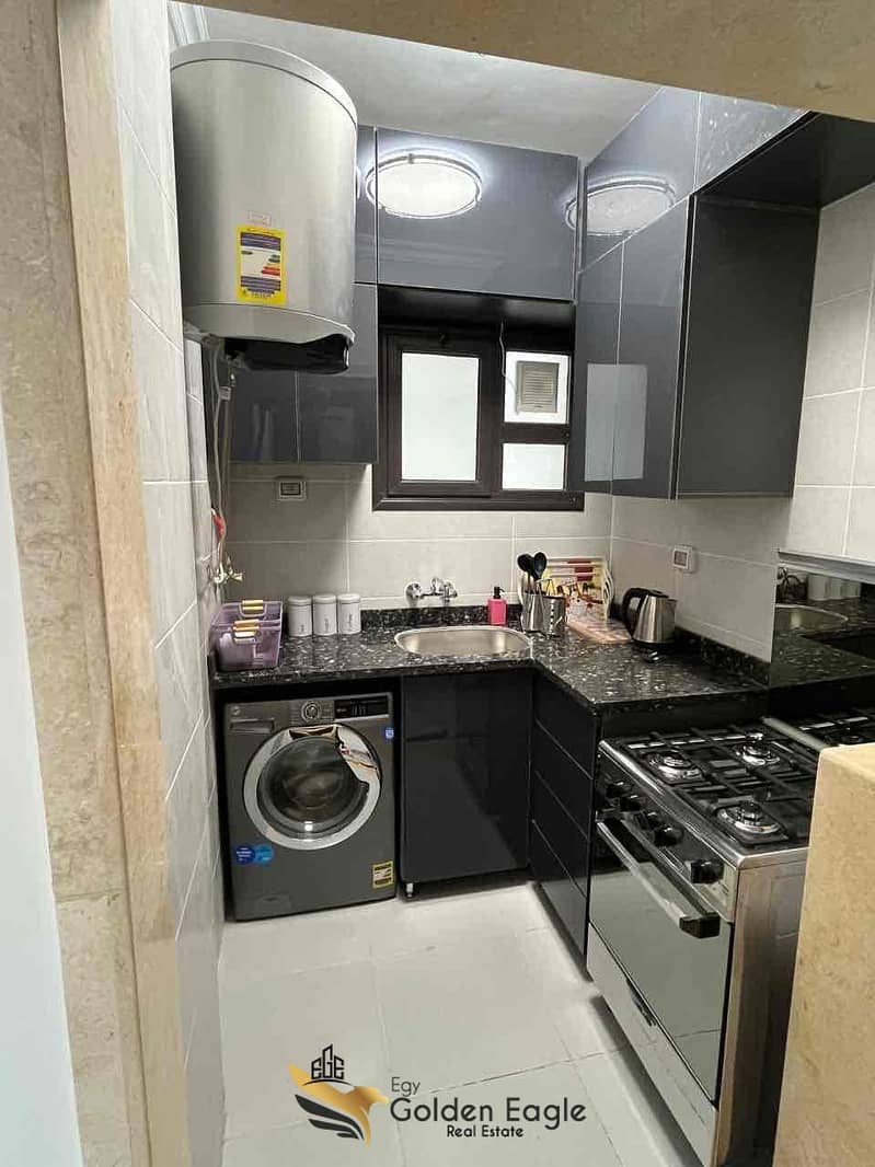 9 6cd324d7-c4a6-4776-8535-83cd5534ef36. jpg