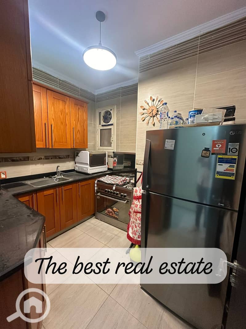 4 60ea76dc-eb13-4f36-ad1f-b39ea14043e1. jpg