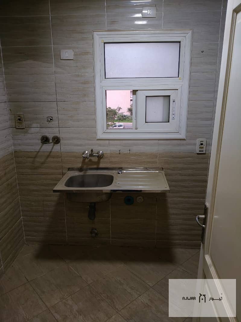 7 c5fd07d4-9adb-42e4-afac-36906ee44690. jpg