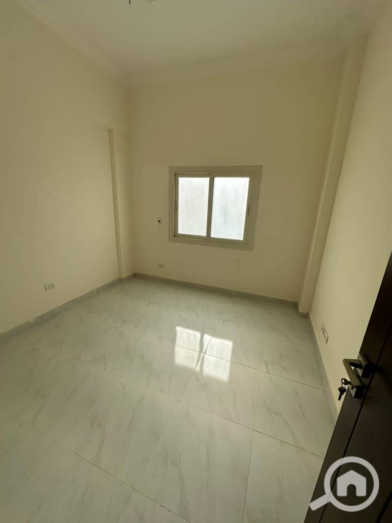 2 WhatsApp Image 2025-12-28 at 12.39. 48 PM (1). jpeg