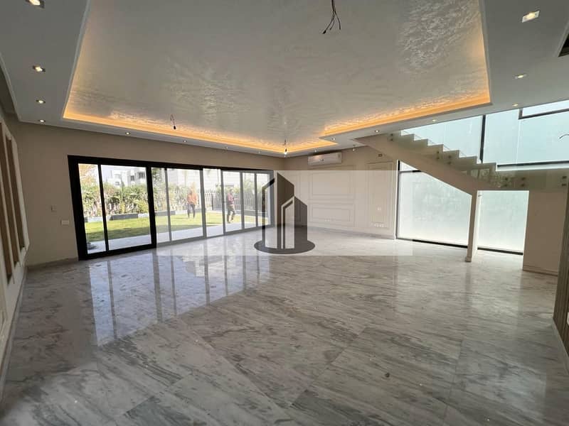 6 WhatsApp Image 2025-12-24 at 17.48. 54 (1). jpeg