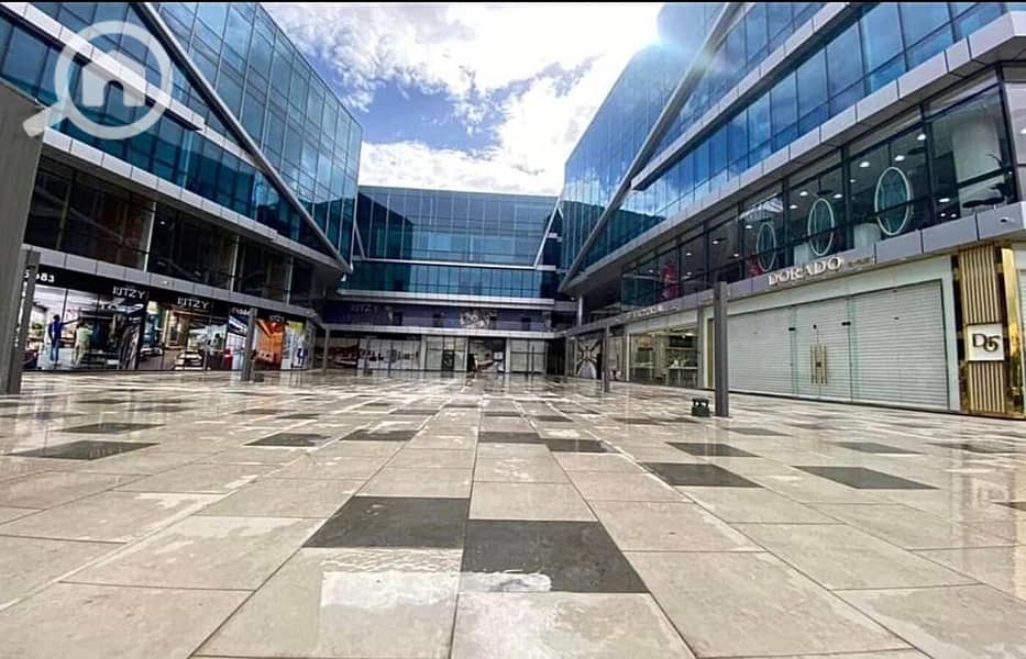 8 442412724_2089472164754737_2618537175538976897_n. jpg