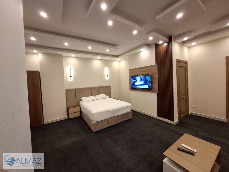 6 WhatsApp Image 2025-12-28 at 11.41. 34 AM (1). jpeg